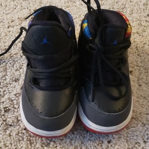 Toddler boy Air Jordan shoes size 8